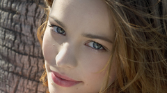 Rachel mcadams green eyes