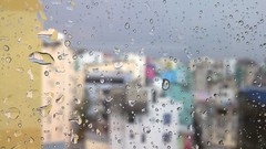 Rain bubbles micro Maldives cityscapes