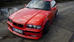 Red cars BMW 3