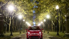 Red cars Fiat 500