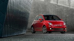 Red cars Fiat 500