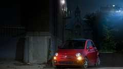 Red cars Fiat 500