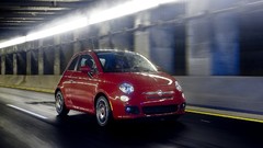 Red cars Fiat 500