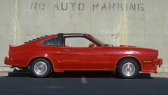 Red cars Ford vehicles