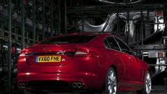 Red cars Jaguar XFR