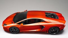 Red cars side view Lamborghini-Aventador