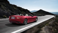 Red cars vehicles Maserati GranCabrio