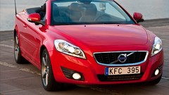 Red cars Volvo vehicles