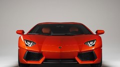 Red front view Lamborghini-Aventador
