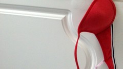 Red room bra bathtubs