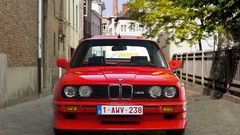 Red street m-Power BMW E30 M3