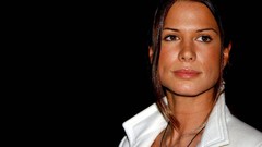Rhona Mitra