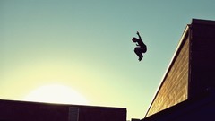 Roof Boys! houses buildings jumping