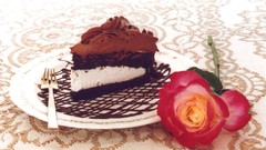 Roses cakes complex magazine