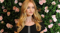 Rosie huntington-whiteley