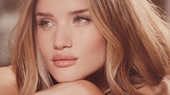 Rosie huntington-whiteley