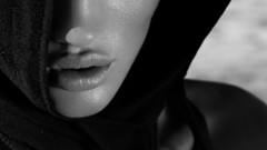 Rosie huntington-whiteley models monochrome