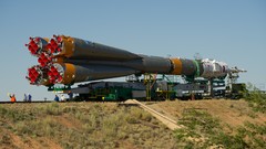 Russia spaceships baikonur rockets Soyuz roscosmos
