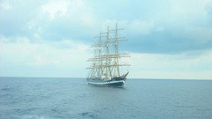 Sails seaskype water alone