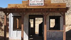 Saloon full large high