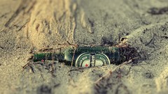 Sand Buried drinks Beaches heineken trademark beers Lumir
