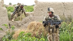 Sand wall jump War Guns dust fight ambush Canada soldiers 