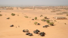 Sand War Army soldiers French military Africa Camp infantry 