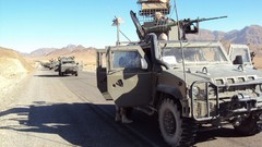 Sand War dust fight soldiers military roads Iveco Spanish 