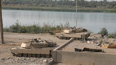 Sand War Guns track dust Army fight armor military Armored USA 