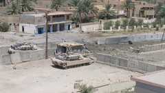 Sand War track dust Army fight armor military Armored palm 