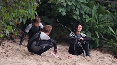 Sand woman josh hutcherson jennifer lawrence the hunger games 