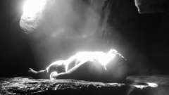 Screenshots sunlight lying down