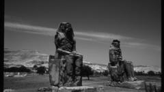 Sculpture statues Art