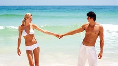 Sea couple Beaches holding hands