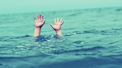 Sea hands help underwater drowning