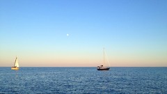 Sea moon Boats horizon sail