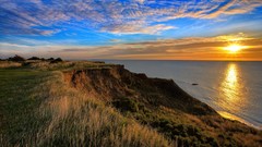 Sea Mountains skyscapes