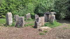 Sea stones tomato waves hamburgers