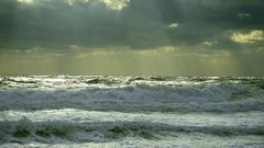 Sea waves skyscapes