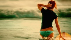Sea woman ass surfing redheads