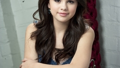 Selena gomez Celebrity