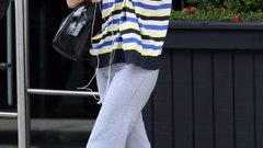 Selena gomez Celebrity