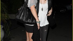 Selena gomez Taylor swift