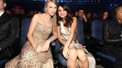 Selena Gomez taylor swift singers
