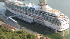 Ship cruise tilt-shift Watercraft