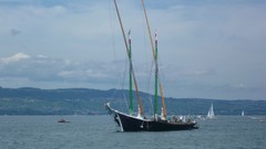 Ships barge lac leman