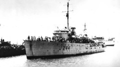 Ships vehicles historical watercraft