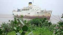 Ships vehicles watercraft