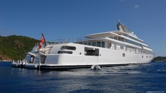 Ships Yachts vehicles