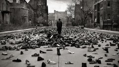 Shoes urban grayscale consume